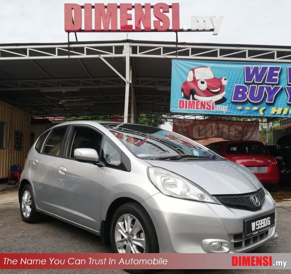 sell Honda Jazz 2013 1.5 CC for RM 37900.00 -- dimensi.my